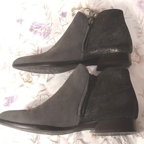 Munro Stylish Dark Gray Averee Ankle Boots for Women - Picture 4 of 9